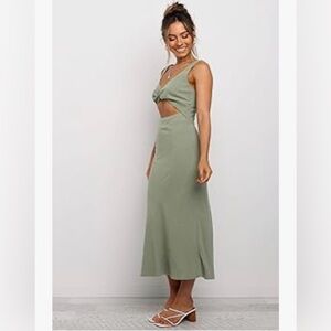Petal & pup Midi Dress Sage Green